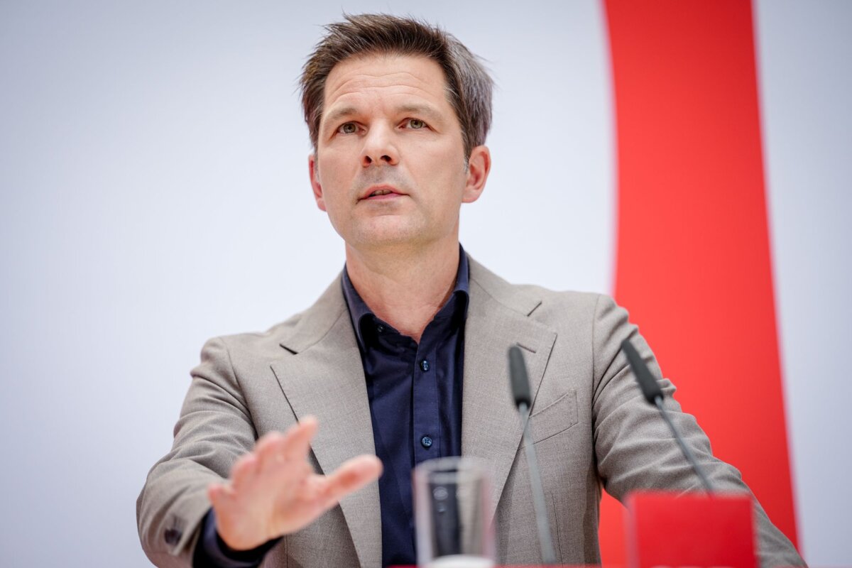 Steffen Krach Berlins SPD-Landesvorsitzender Steffen Krach übt Kritik an der Bundesregierung. (Archivbild)