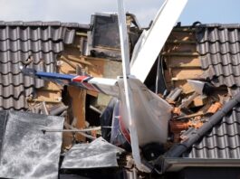 Geschäftsführer von Wasserverband stirbt bei Flugzeugabsturz Bei dem Flugzeugabsturz sind zwei Männer gestorben. (Symbolbild)