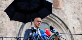 Merz: «Sie wollen unsere Gesellschaft spalten» «Wir werden die Freiheit unserer Gesellschaft verteidigen», sagte Kanzler Friedrich Merz (CDU).