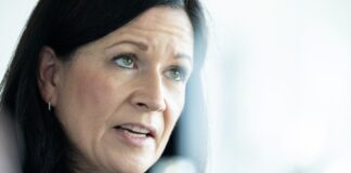 Berlins Senatorin kritisiert Kürzung bei Unterhaltsvorschuss Berlins Senatorin stellt sich gegen die umstrittene Reform des Unterhaltsvorschusses. (Archivbild)
