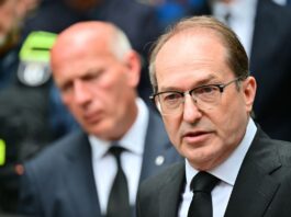 Dobrindt: Keine akute Gefahr nach Tod von CSD-Verdächtigem Laut Dobrindt hatte der Tatverdächtige ein «hohes Maß von Straftaten» und einer «islamistischen Radikalisierung».