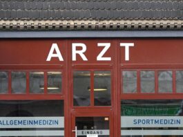 Ärzte in Berlin und Brandenburg: Reform hat negative Folgen Die Kassenärztliche Vereinigung Berlin rechnet mit negativen Folgen für Patientinnen und Patienten. (Symbolbild)