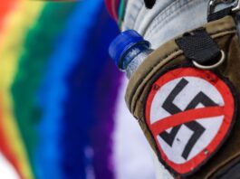 CSD in Cottbus bislang ohne größere Vorkommnisse In Cottbus fand am Samstag eine CSD-Veranstaltung statt.