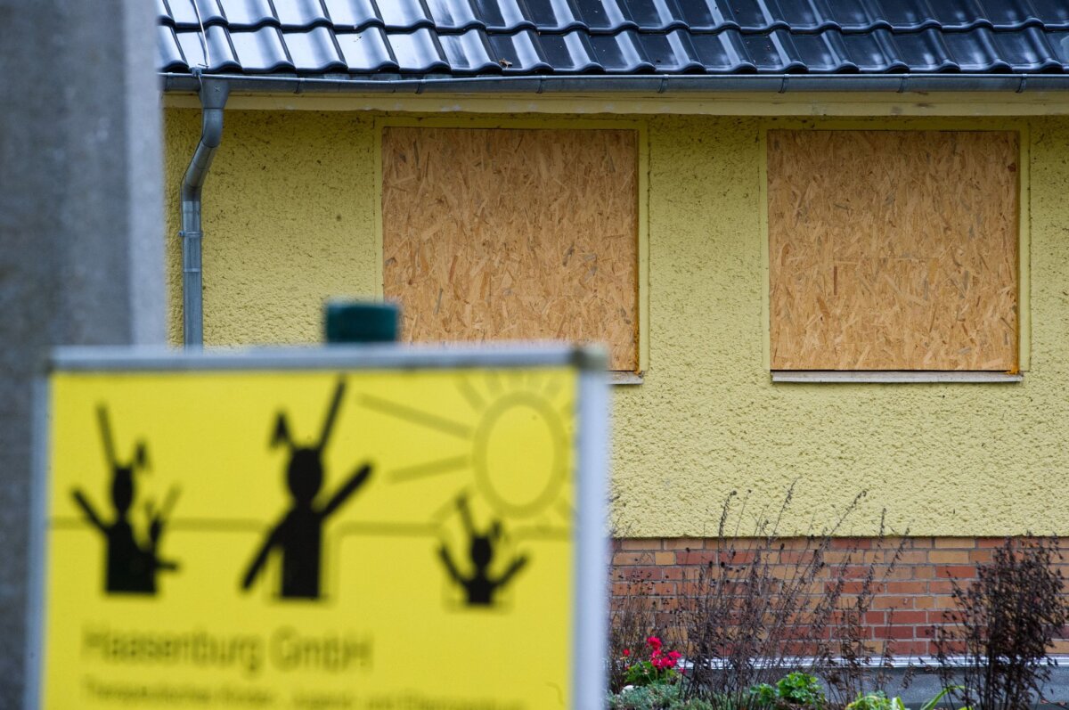 Haasenburg-Heime Das Landgericht Potsdam hat ein sogenanntes Grundurteil in der Zivilklage zur Schließung der Haasenburg-Heime durch das Land Brandenburg gesprochen. (Archivbild)