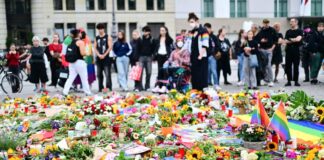 CSD-Anschlag: Innensenatorin und Polizei beantworten Fragen Beim Terroranschlag am Berliner CSD wurde eine Frau getötet und zahlreiche Menschen verletzt.