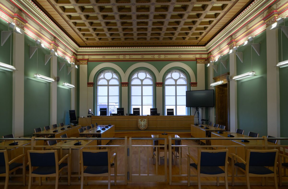 Landgericht Cottbus Am Landgericht in Cottbus sind zwei Angeklagte wegen versuchten Mordes verurteilt worden. (Archivbild)