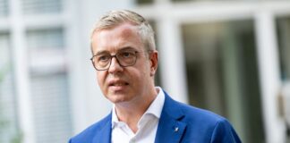Evers für härteres Durchgreifen bei Moscheevereinen Evers tritt für ein Verbot bestimmter Moscheevereine ein. (Archivbild)
