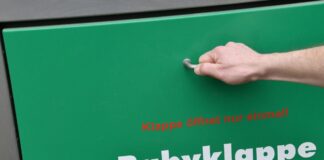 Debatte um Babyklappe in Potsdam nach Aus für Geburtshilfe Die Babyklappe am St. Josefs-Krankenhaus in Potsdam wird mit dem Aus der Geburtshilfe nicht mehr weiter betreiben. (Archivbild)