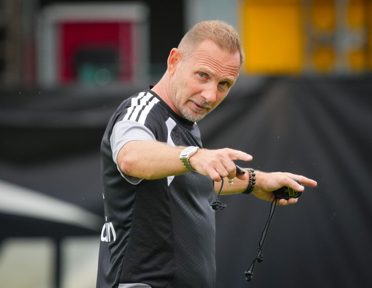 Cheftrainer Mauro Lustrinelli Union Berlin Cheftrainer Mauro Lustrinelli hatte mit Union beim Regionalligisten Chemnitzer FC den ersten besseren Gegner in der Vorbereitung. (Archivbild)