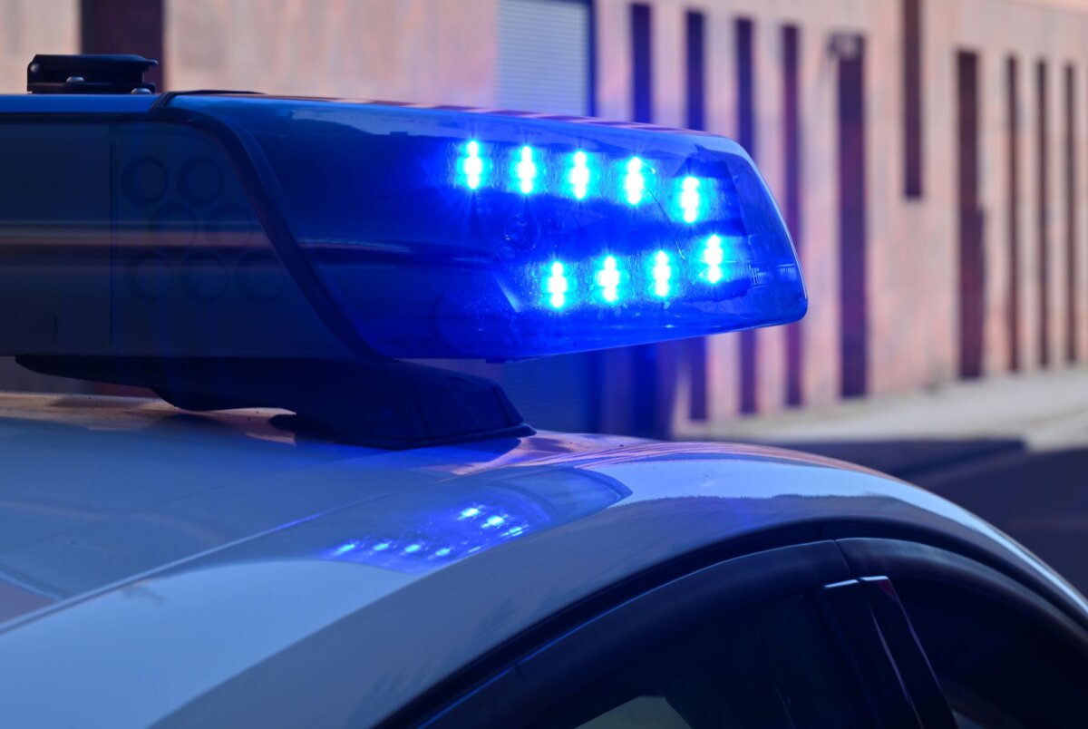 Polizei im Einsatz Das Mädchen gehörte laut Polizei zu einer Berliner Schülergruppe. (Archivbild)