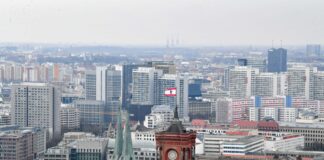 Demonstration gegen hohe Mieten – 20.000 Teilnehmer erwartet Mit einer Demonstration will ein Bündnis an diesem Samstag das Problem hoher Wohnkosten in Erinnerung rufen. (Archivbild)