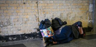 Wie Wohnungslose wählen können In Berlin leben tausende Menschen auf der Straße. (Archivbild)
