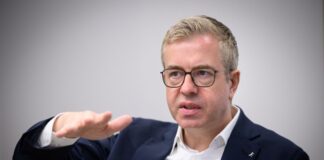 Evers will mehr KI-basierte Videoüberwachung Stefan Evers ist erst seit Juli CDU-Spitzenkandidat für die Berlin-Wahl am 20. September.