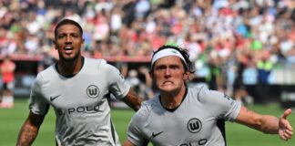 Nach Herzschmerz-Abgang: Reese-Rückkehr nach Berlin Kehrt mit Wolfsburg nach Berlin zurück: Fabian Reese (r). (Archivbild)