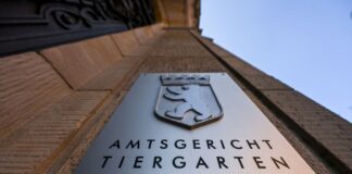 Prozess nach Daten-Diebstahl bei Ölindustrie-Firma Weil er einen Cyberangriff auf die Ölindustrie-Firma Rosneft Deutschland GmbH gestartet haben soll, kommt ein 31-Jähriger in Berlin vor Gericht. (Symbolbild)