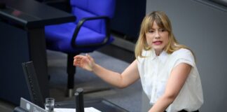 Nach CSD-Anschlag: Linke gegen schnelle Gesetzesänderungen Linken-Politikerin Bünger stellt das Vorgehen der Behörden in Frage. (Archivbild)