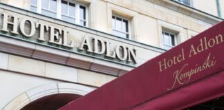 Adlon soll für mindestens 280 Millionen verkauft werden Das Hotel-Adlon soll verkauft werden. (Archivbild)