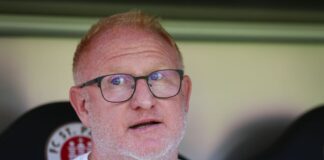 Kein Freundschaftsspiel: Greuther Fürth ist gewarnt Trainer Heiko Vogel (SpVgg Greuther Fürth) muss am Samstag mit seinem Team nach Cottbus. (Archivbild)