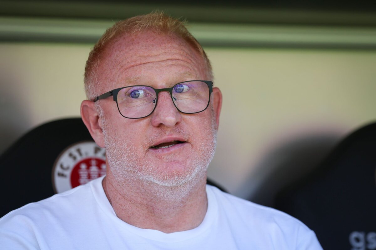 Heiko Vogel Trainer Heiko Vogel (SpVgg Greuther Fürth) muss am Samstag mit seinem Team nach Cottbus. (Archivbild)