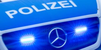 Bei einem auffälligen Mann entdeckte die Polizei in Berlin-Köpenick eine Dose mit Pyrotechnik. (Symbolbild)
