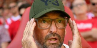 Wollitz-Kritik trotz Sieg: Keine Berechtigung für 2. Liga Unzufrieden trotz des 3:1-Sieges: Trainer Claus-Dieter Wollitz kritisiert die Mannschaftsleistung.
