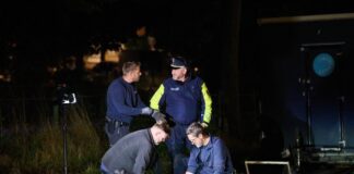 Großeinsatz in Berlin – Weltkriegsbombe entschärft Eine russische Fliegerbombe aus dem Zweiten Weltkrieg wurde am Berliner Weigandufer entschärft.