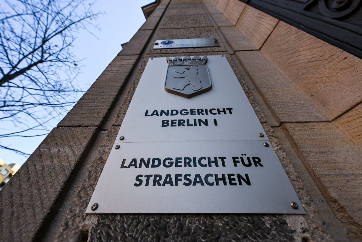 Landgericht Berlin Ein 36-Jähriger steht nach einem Überfall auf Mutter und Sohn wegen Raub mit Todesfolge vor Gericht. (Foto Illustration)