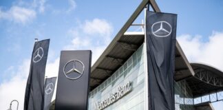 Dass Mercedes seine Autohäuser verkaufen will, ist schon seit 2024 bekannt. (Archivbild) 