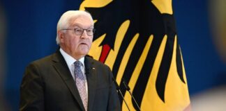 Steinmeier fordert Sicherheit für queere Menschen «In einer offenen Gesellschaft muss es allen möglich sein, ihren eigenen Weg zu gehen», fordert Bundespräsident Frank-Walter Steinmeier.