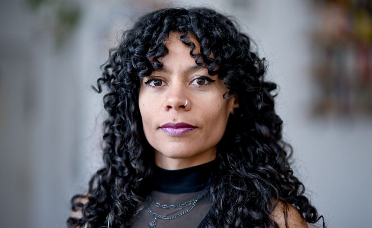 Emilia Roig Die Autorin Emilia Roig lebt ihn Berlin und spricht von einer Umdeutung der Realität, die ihr Sorgen macht. (Archivbild)