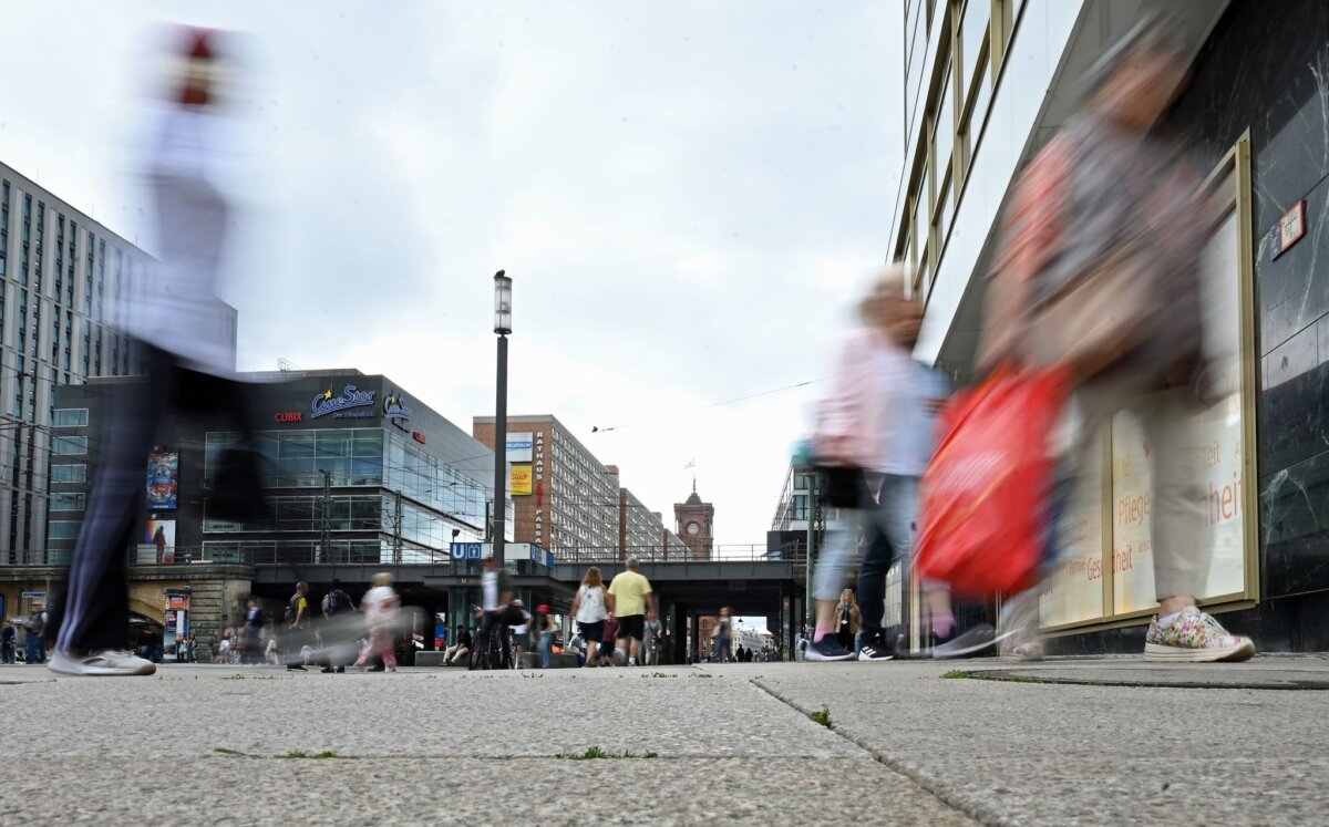 Gewerbeanmeldungen Die meisten Gewerbe-An- und Abmeldungen entfielen dem Amt für Statistik zufolge im ersten Halbjahr auf den Einzelhandel. (Archivbild)