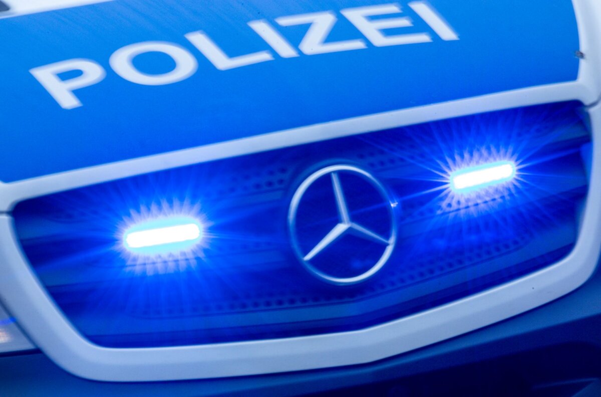 Polizei In Erkner soll ein Mann eine Frau getötet haben. (Symbolbild)