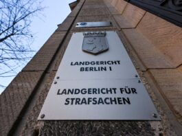 «Blutrache» nach Tod von Cousin? Angeklagte schweigen Nach tödlichen Schüssen auf einen 44-jährigen Mann in Berlin-Weißensee stehen drei Brüder vor Gericht. (Symbolbild)