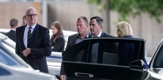 Brandenburgs Ministerpräsident Dietmar Woidke (SPD) warnt vor einer Linke-geführten Regierung in Berlin.