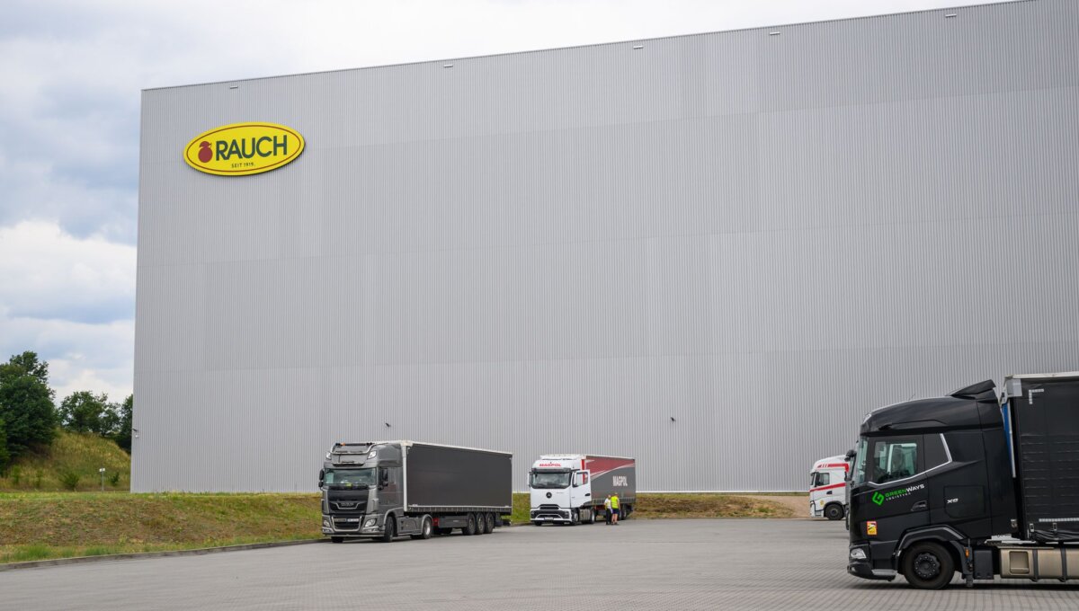 Red Bull und Rauch Fruchtsäfte Deutschland GmbH Der geplante Bau einer Getränkedosen-Fabrik für Red Bull in Baruth/Mark ist einen Schritt vorangekommen. (Archivbild)