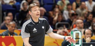 «Katastrophal»: Basketball-Chefcoach zerlegt heimische Liga Olaf Lange kritisiert die Bundesliga.