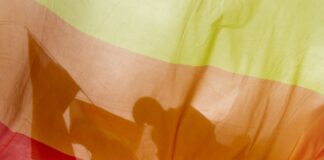 Hunderte bei «Christopher Street Day» in Bernau Bei einem «Christopher Street Day» in Bernau haben Menschen für Toleranz und Vielfalt demonstriert. (Symbolbild)