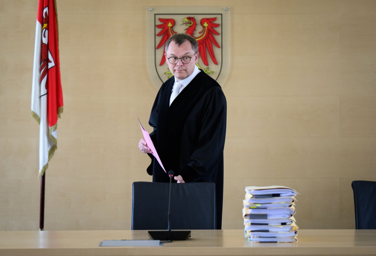 Brandenburgs Verfassungsgerichtspräsident Markus Möller Der Vorsitzende des Verfassungsgerichts Brandenburg, Markus Möller, äußert sich zur Frage nach einem Richter mit AfD-Mitgliedschaft. (Archivbild)