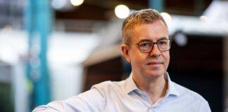 Die Spitzenkandidaten bei der Berliner Abgeordnetenhauswahl CDU-Spitzenkandidat Stefan Evers will das Rote Rathaus für seine Partei verteidigen. (Archivbild)