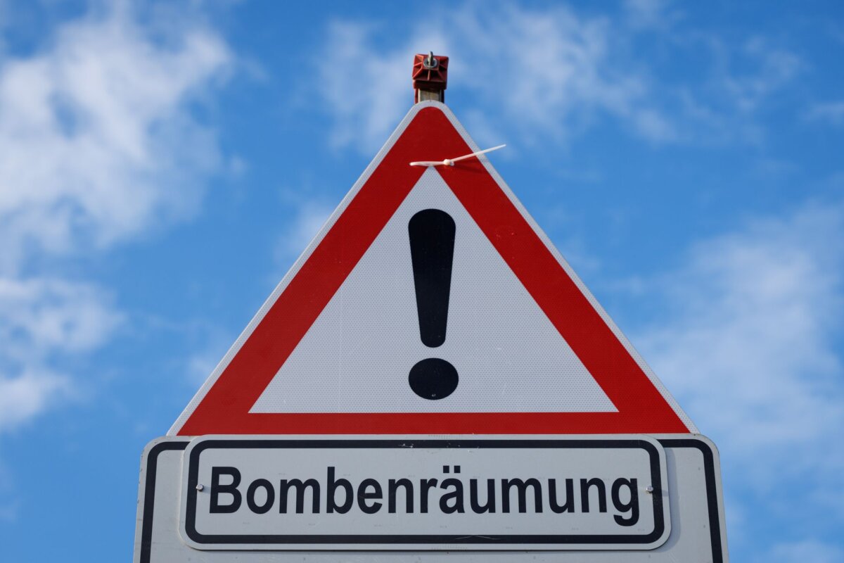 Bombenentschärfung Eine 500-Kilo-Bombe ist in Oranienburg erfolgreich entschärft worden. (Symbolbild)