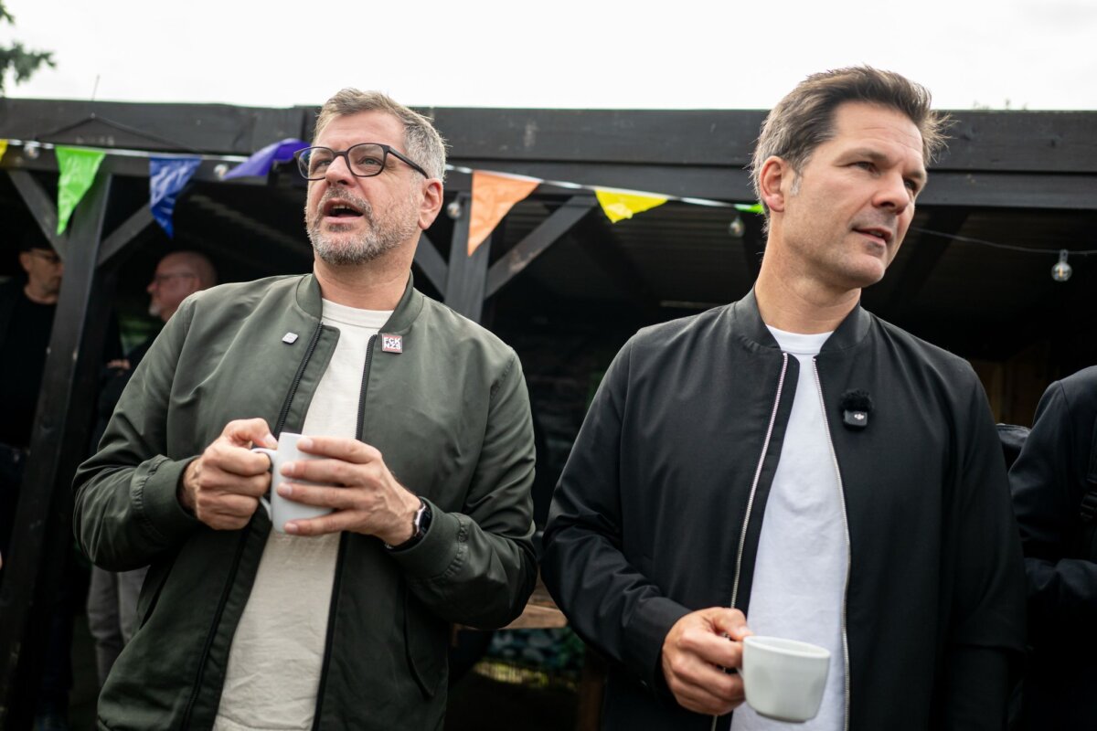 Wahl zum Abgeordnetenhaus Steffen Krach (SPD,r) und Werner Graf (Grüne) führten ihre Parteien als Spitzenkandidaten in die Wahl zum Berliner Abgeordnetenhaus. (Archiv)