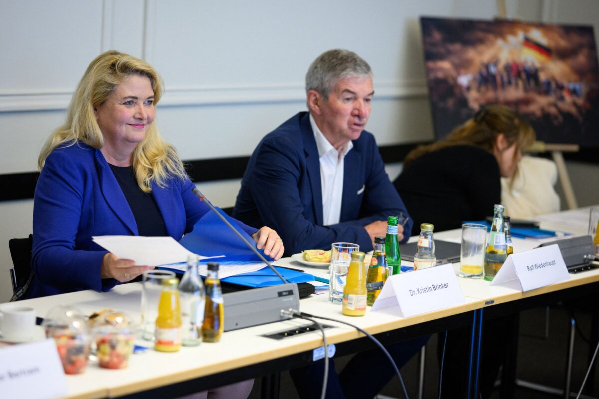 Berliner Abgeordnetenhaus - AfD Die Berliner AfD-Fraktionsvorsitzende Kristin Brinker wurde wiedergewählt.