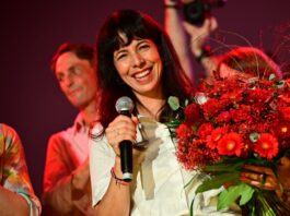Eralp gewinnt Direktmandat mit großem Vorsprung Mehr als 50 Prozent der Erststimmen konnte Elif Eralp in ihrem Wahlkreis auf sich vereinen.