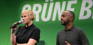 Berlins Grünen-Vorsitzende Nina Stahr äußert sich zur Abgeordnetenhauswahl.