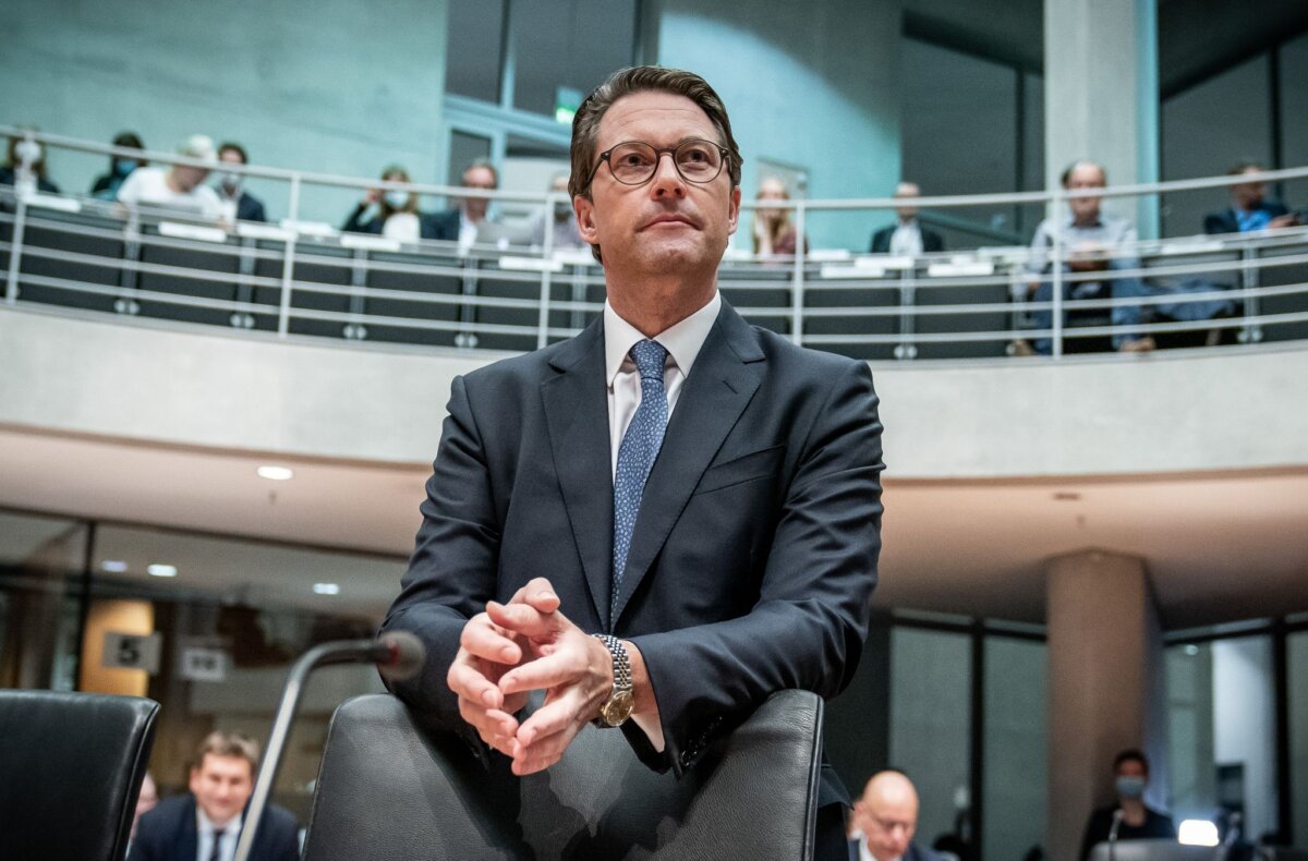 Prozess gegen Ex-Minister Andreas Scheuer beginnt Vor dem Landgericht Berlin beginnt der Prozess gegen den ehemaligen Bundesverkehrsminister Andreas Scheuer. (Archivbild)