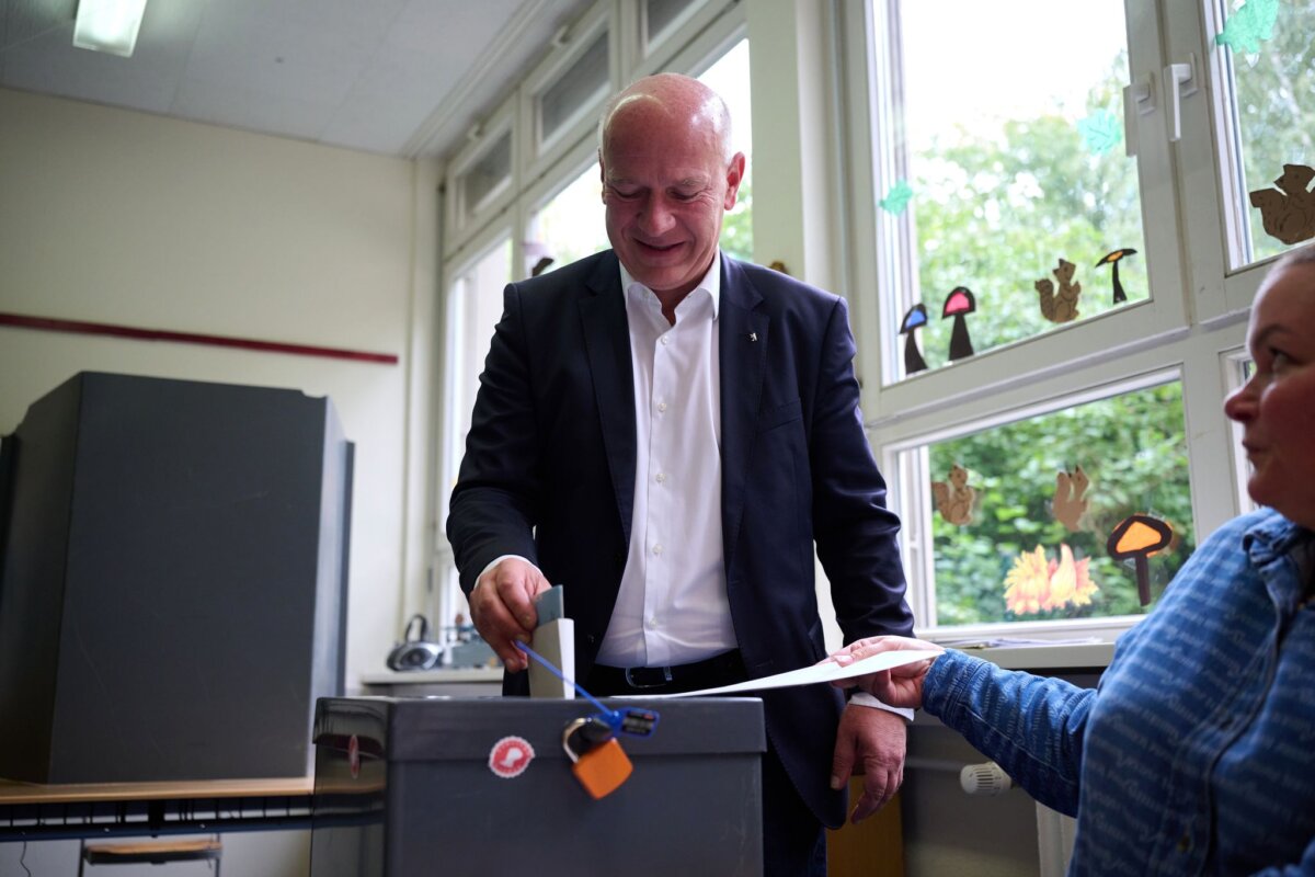 Abgeordnetenhaus-Wahl in Berlin - Stimmabgabe Wegner Kai Wegner bei der Stimmabgabe.