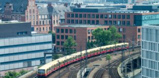Einschränkungen auf der Stadtbahn treffen 2027 die S-Bahn Ab kommendem Juni kommt es für mehrere Monate zu weitreichenden Einschränkungen im S-Bahnverkehr auf der Berliner Stadtbahn. (Archivbild)