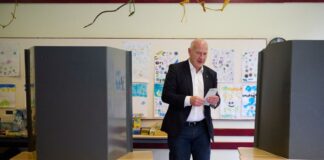 Kai Wegner trat mitten im Wahlkampf als CDU-Spitzenkandidat zurück und übergab an Stefan Evers. 
