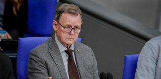 Ramelow appelliert an Koçak: Muss Verbindungen aufklären Ramelow fordert Aufklärung vom Linken-Bundestagsabgeordneten Koçak. (Archivbild)