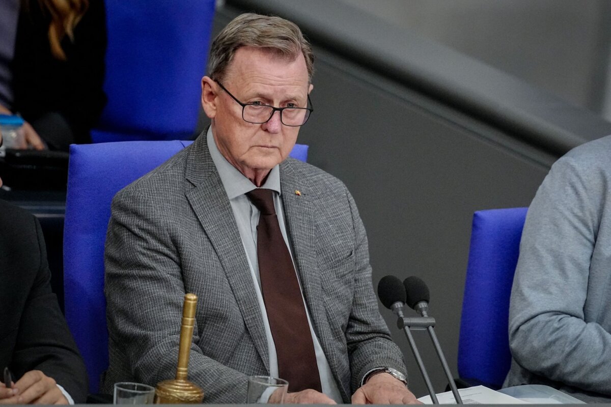 Bundestag Ramelow fordert Aufklärung vom Linken-Bundestagsabgeordneten Koçak. (Archivbild)